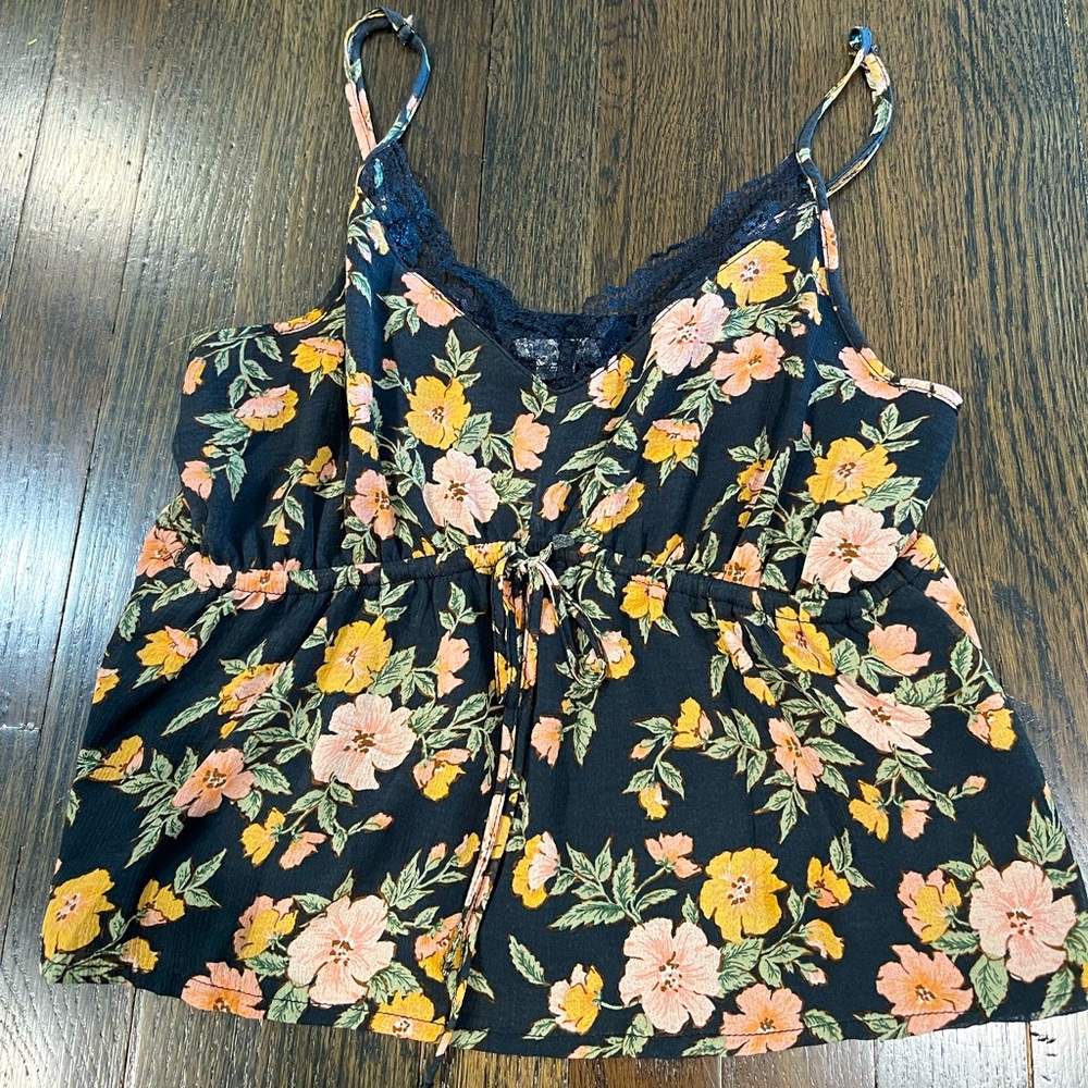 American Eagle Outfitters front tie tank top (small)